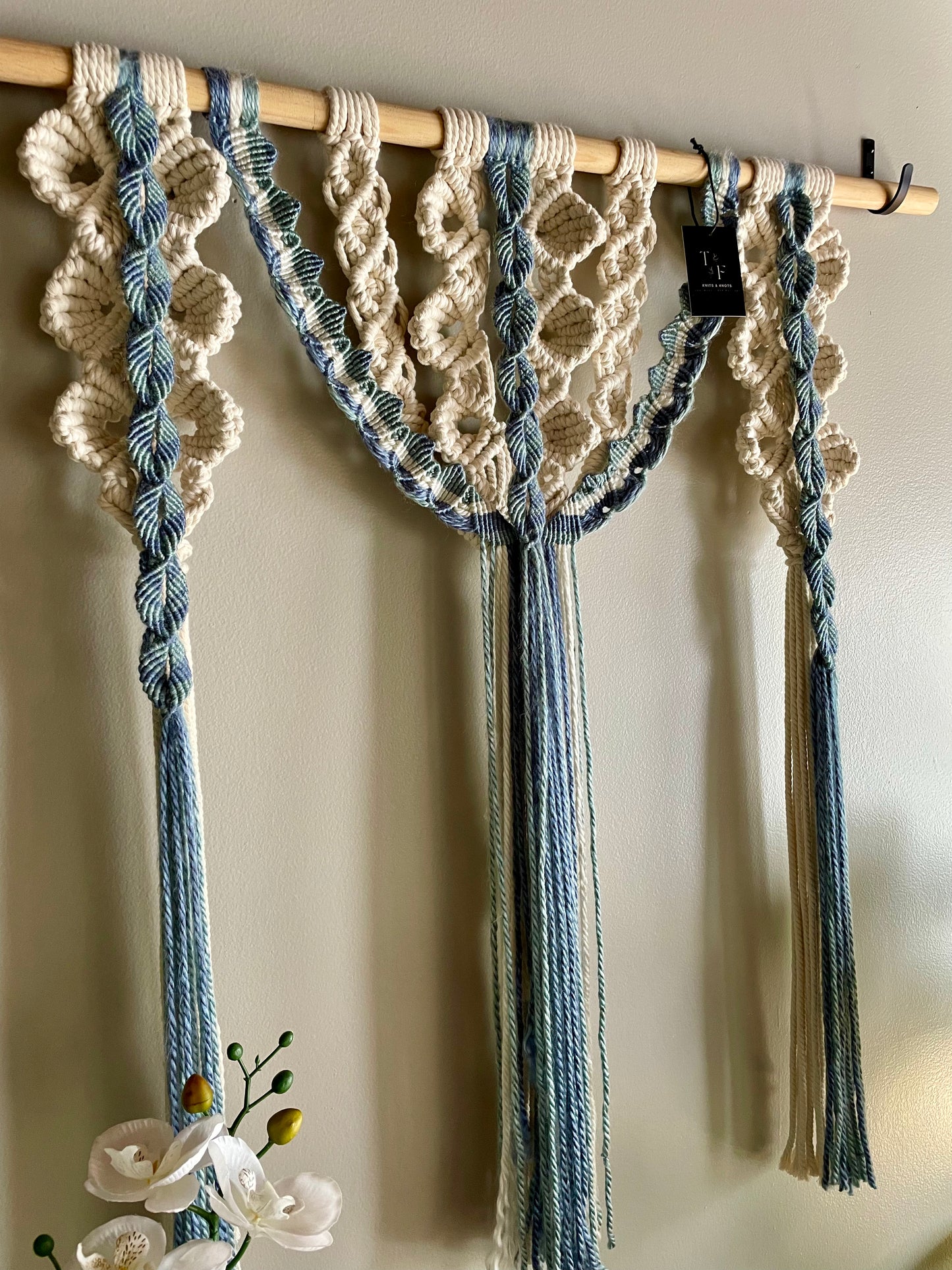 Large Handmade Seashell Design Macrame Wall Hanging